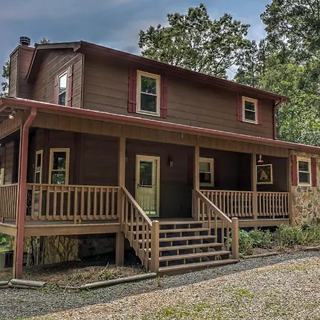 Mountain Meadow Lodge